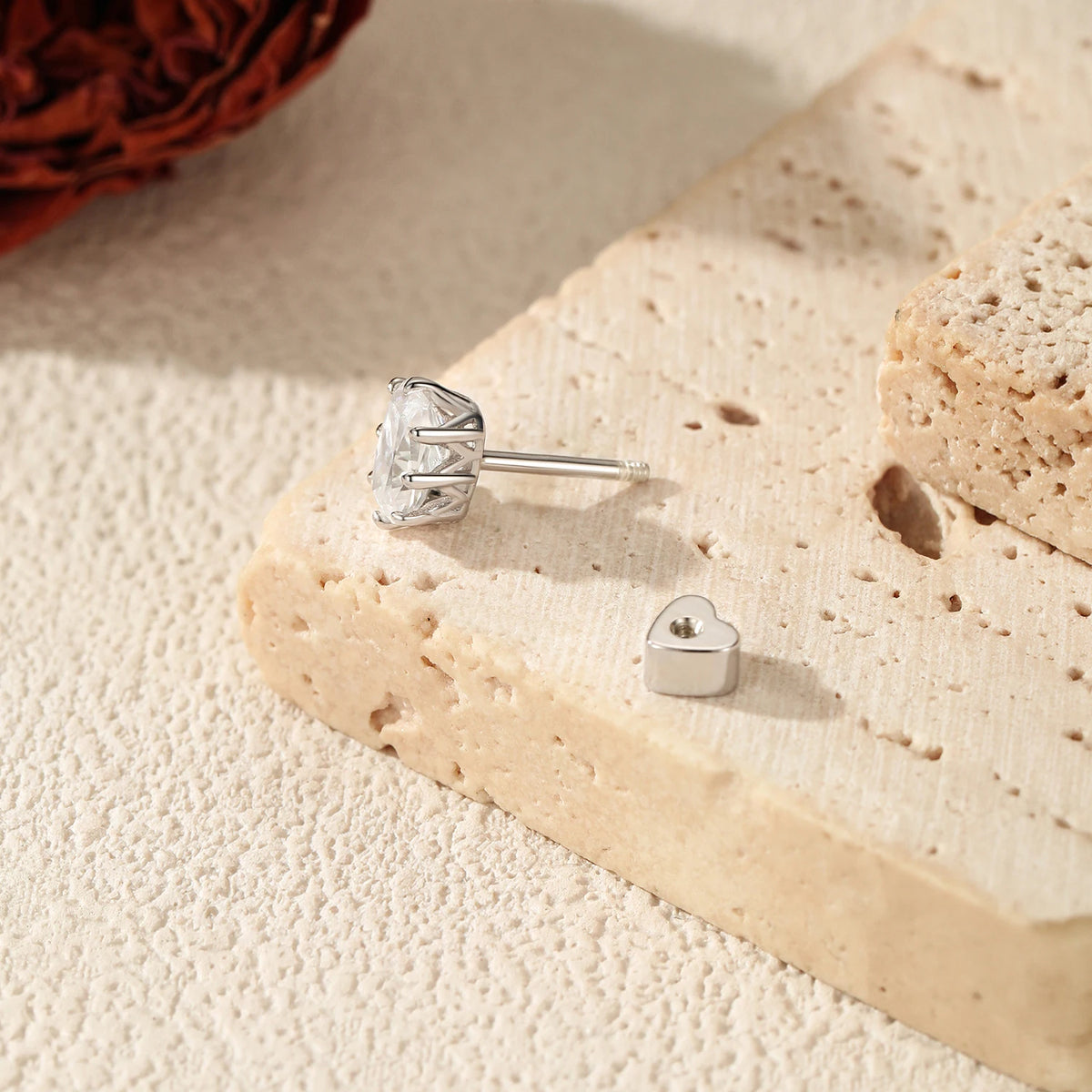 925 Sterling Sliver Oval Lab Diamond Heart Screw Stud (Earrings)