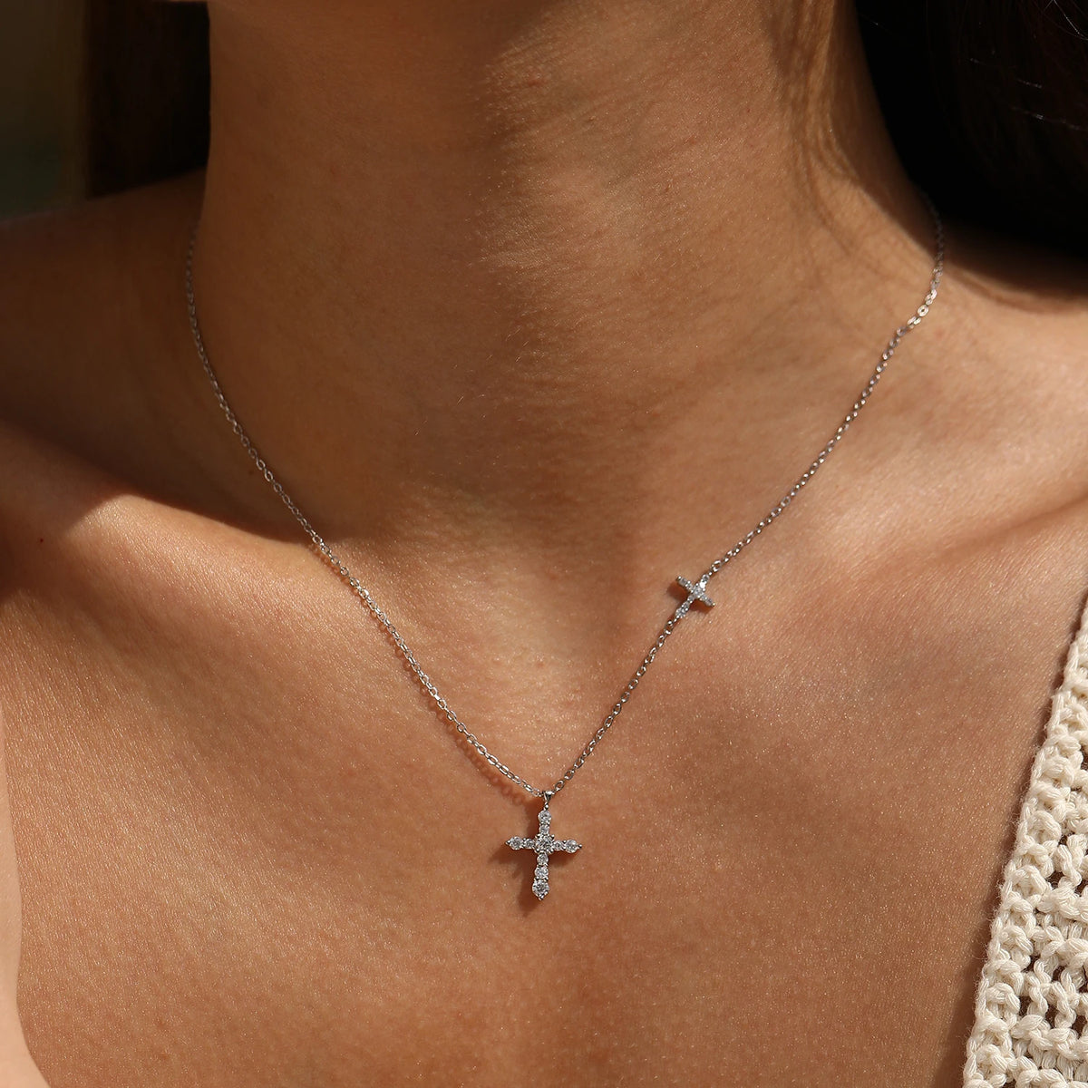 925 Sterling Sliver Delicate Double Cross Pendant (Necklace)